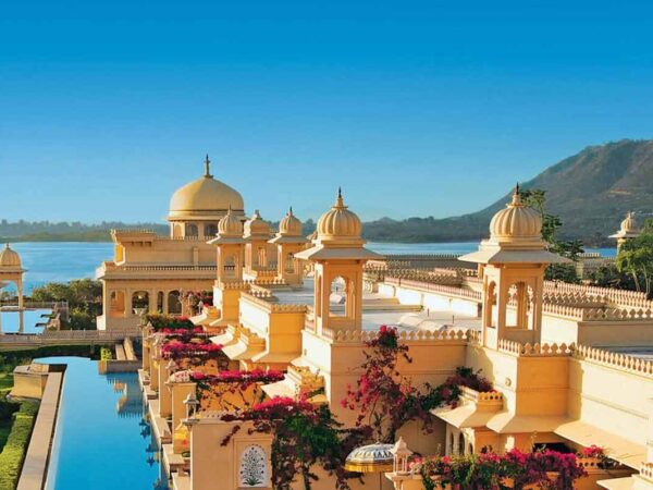 Royal culture, forts & desert experiences